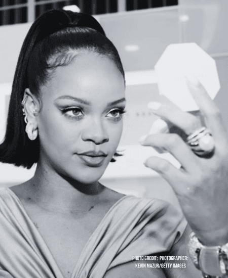 Rihanna (1)